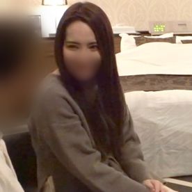 FC2-PPV-3709894 【不倫】**pyyzyo*yxx 女神のように美しい清楚系人妻(35) 不倫チンポでも関係無しに騎乗位で腰振り→正常位で悶えながら中出し懇願！？