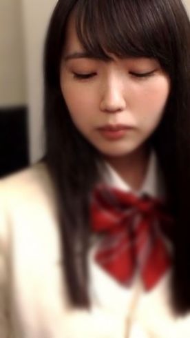 FC2-PPV-3713621 67%OFF!- 処女喪失ドキュメント -　今年卒業したばかりの18歳。**pyyzyonnxn 元生徒会長優等生の初挿入。