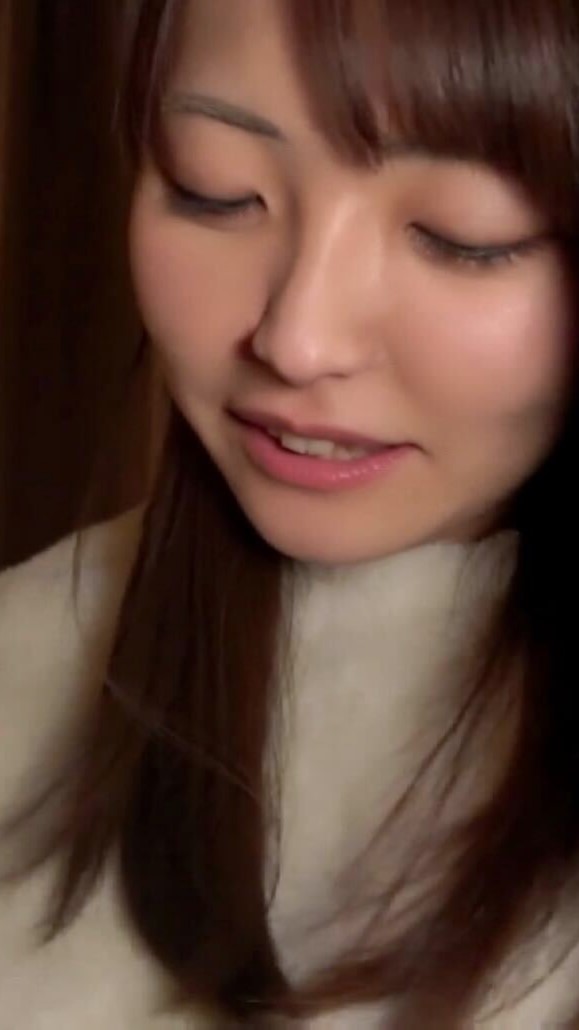 FC2-PPV-3728397 【清楚なふりしてヤリサー所属】**nxspoz*zz 昨年ミスコン出場の19歳。都内私大2年生に生中出し。 Sample 1