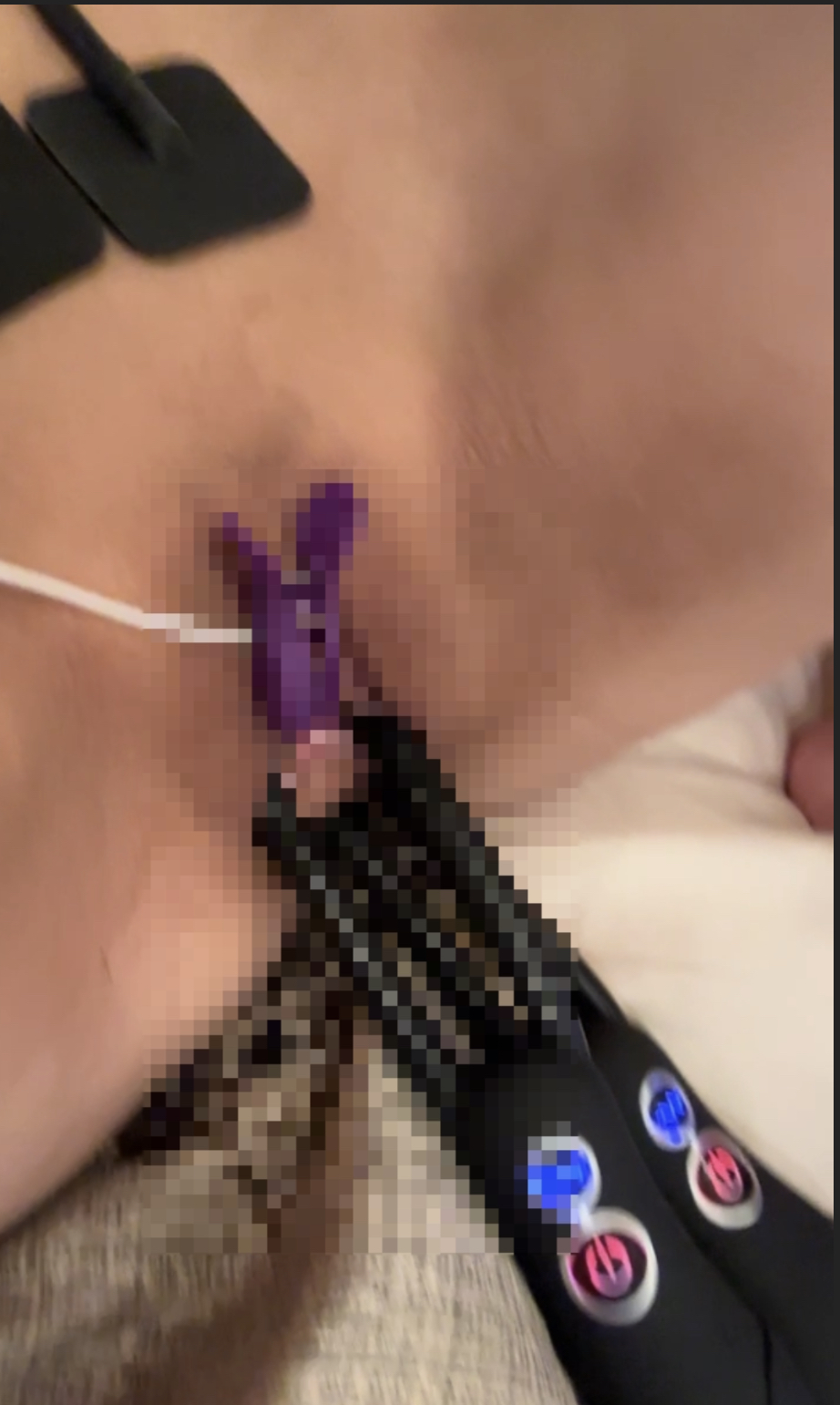 FC2-PPV-3782956 209-19歳JD【電き含む5点責め】***jxzpjqno* アナルの中で特大円形バイブが開いて大暴れ乳首ピアスJDに四点責め1【観てる貴方も出演者とセフレになれます】 Sample 7