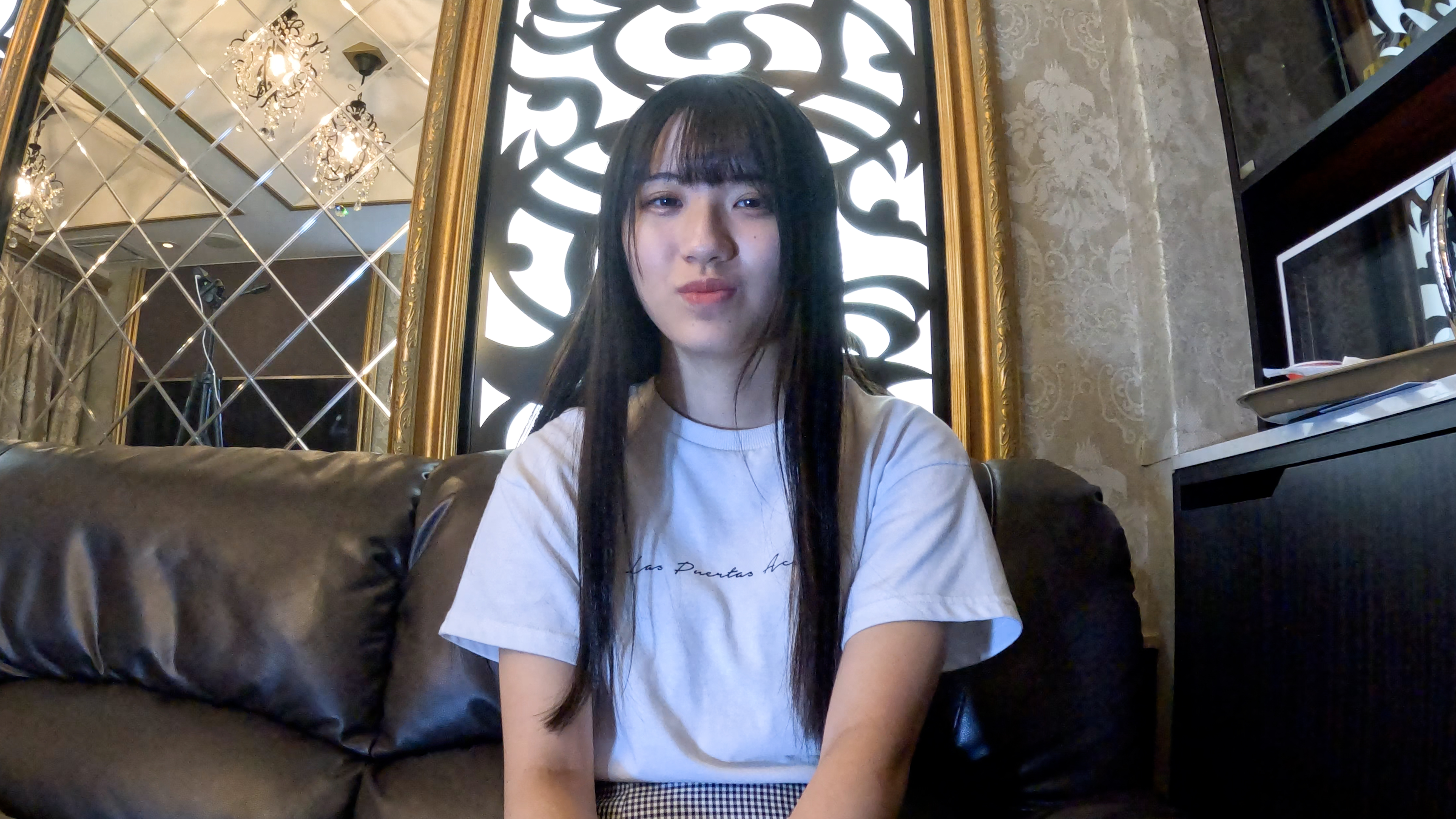 FC2-PPV-3823783 ゆう(19\)***jzn*yoxxn 2回目。絶頂する度に可愛くなる不思議なJDなので、アナルに中出ししたり、吸うやつと電マ同時攻めでクリイキ、乳首イキ、子宮イキさせたり、膣に中出ししたりしました。 Sample 10