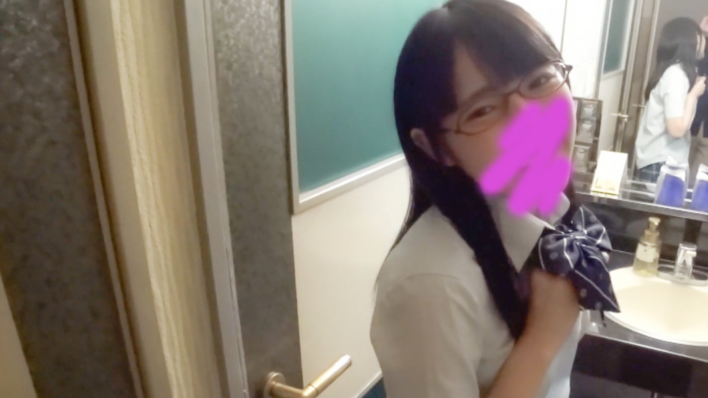 FC2-PPV-3835449 歴代最高制服美女　メガネ属性　サンプル動画顔出し。**nxyoqsynx （レビュー特典　シャワーシーン他 Sample 1