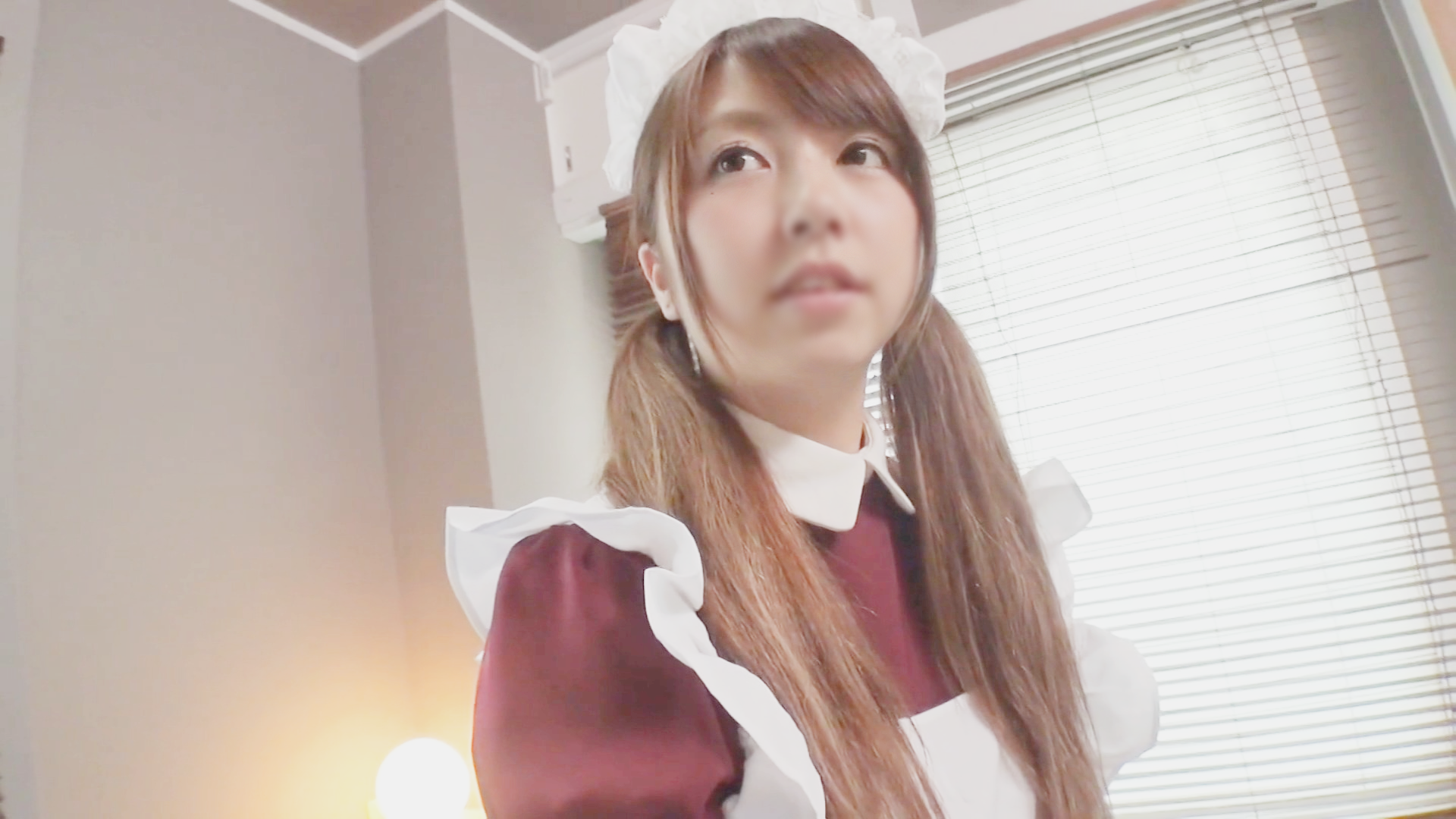 FC2-PPV-3858334 【Japanese maidcafe】**nxyoqqxxj 秋葉のメイドさん。現女子大生(18)直交渉の暁。 Sample 2