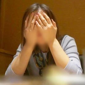 FC2-PPV-3861822 【中出し】***jznzjqnxx 出会い系アプリで知り合った38歳・2児ママ人妻◆ハメ外して浮気SEX◆巨根チ○ポで痙攣イキ連発！膣内射精！