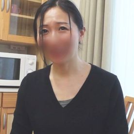 FC2-PPV-3864194 【五十路妻】**pyyxzpn*zx 困り顔の可愛い奥様やすこさん。トロトロ熟女マンコに中出し発射。