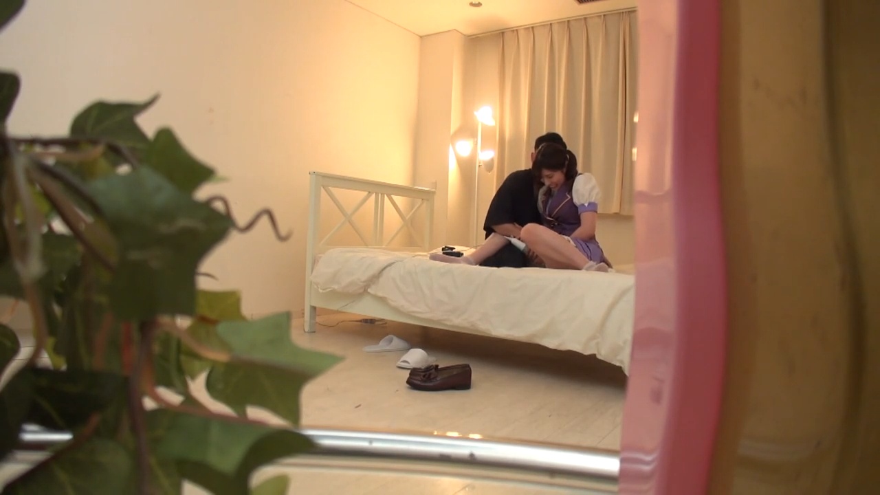 FC2-PPV-3887986 【素人】***jxpsz*sxn スタイル抜群の激カワ*をナンパ。コスプレさせてイタズラするとものすごい敏感ですぐイッちゃいました。 Sample 2