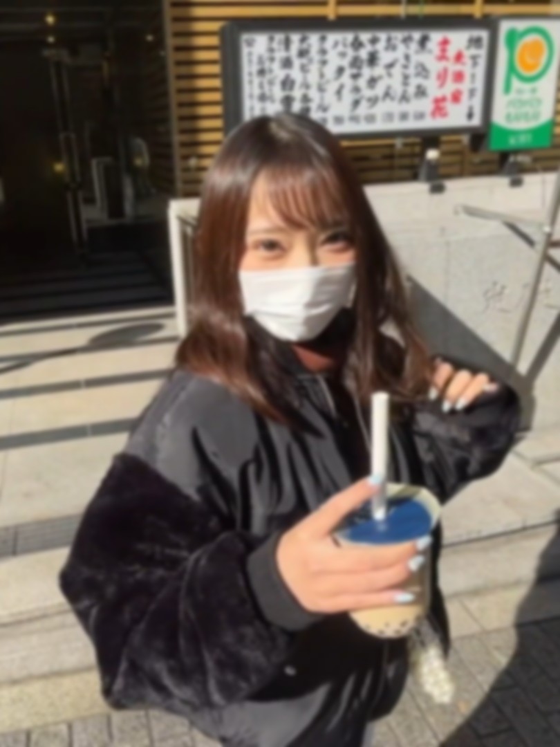 FC2-PPV-3900332 爬虫類顔の激カワっ子。**nxy*xozxj 渋谷でデート → ハメ撮り → 中出しまでの一部始終 Sample 1
