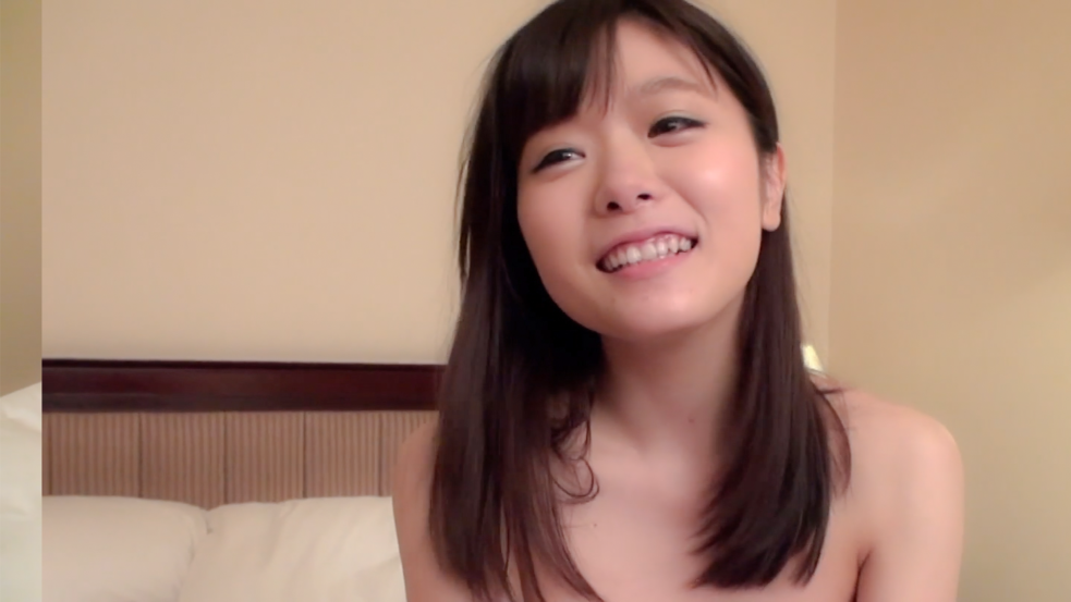 FC2-PPV-3922675 90%OFF!初撮影・都内に地方から1時間半かけて通っている本物**大生。**sxssoqj*q 都内の闇に触れる。小**美女のハメ撮り。 Sample 3