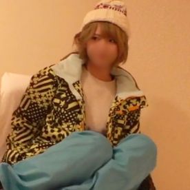 FC2-PPV-3934338 【素人】**qnsqypzny 可愛い顔したドMな大**”りかちゃん” イラマチオでマゾ化→ゴム無しセックスで何度もイク♥