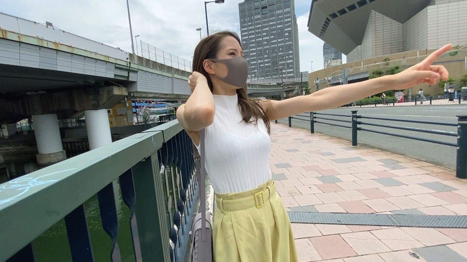 FC2-PPV-3946904 痩せ巨乳の若妻と昼間の**ppxpjnj*xp ラブホで即尺フェラ＆パイズリ Sample 1