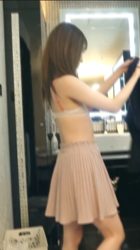 FC2-PPV-3999615 【チア部2年】**psojpnxjyy 都内体育大在籍。童顔貧乳で初心な生徒に生挿入【彼氏なし