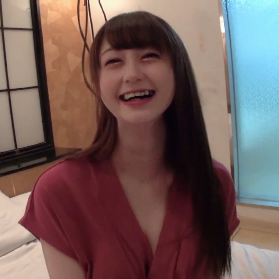 FC2-PPV-3999721 国立芸術大学在籍、***oypsnzz*s トリエンナーレで作品が展示された女子大生を生ハメ。 Sample 1