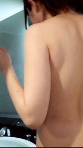 FC2-PPV-4000176 【21歳】**sqpnnjozp 初体験の絶頂で痙攣/インターン女子大生とハメ撮り【新宿店勤務】