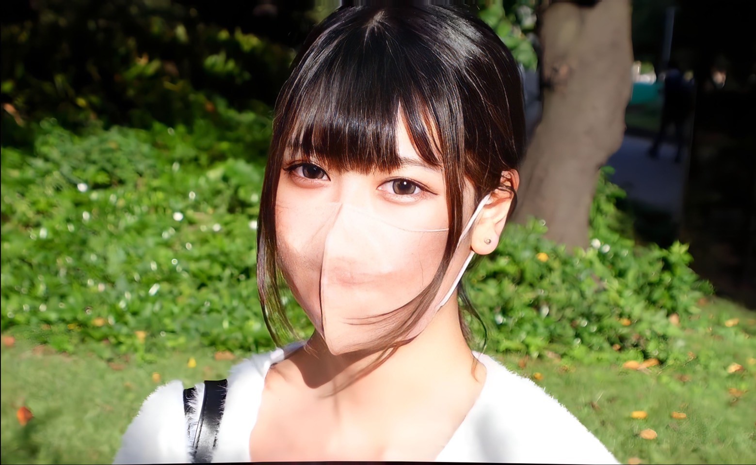 FC2-PPV-4003498 『完全顔出し』『無』『890pt』喋ってるとこの動画SNSとかにUPしないよね？？恥ずかしい恥ずかしいと言う恥ずかしいちゃんが恥ずかしがる！**psojpnqzjn ！ Sample 2
