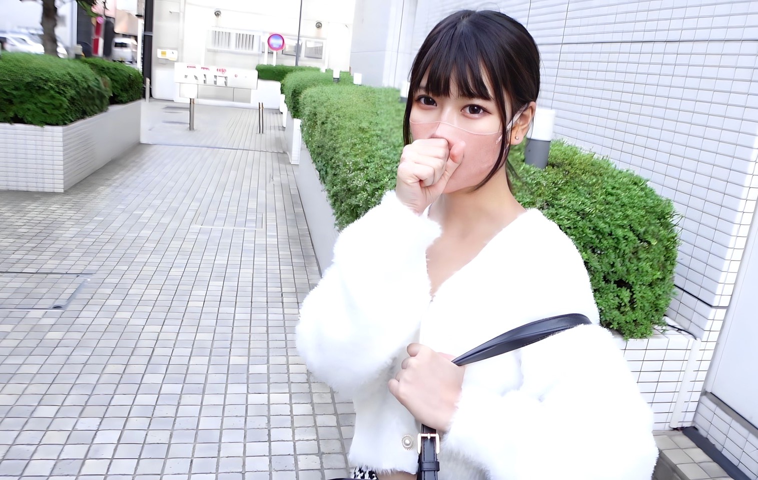 FC2-PPV-4003498 『完全顔出し』『無』『890pt』喋ってるとこの動画SNSとかにUPしないよね？？恥ずかしい恥ずかしいと言う恥ずかしいちゃんが恥ずかしがる！**psojpnqzjn ！ Sample 6