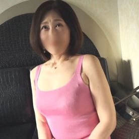 FC2-PPV-4008161 【ハメ撮り】**psojpnqz*s スレンダー美熟女ゆりえさん。エロマンコに他人棒を激ズボSEX。