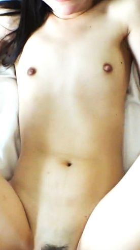 FC2-PPV-4022659 ※期間限定秘蔵映像※　近所のお祭りで見かけた子。**sqpnnjyop 　ちっぱい/体脂肪率10%/体重40kg台