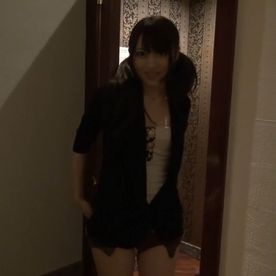 FC2-PPV-4043007 超美形！***oypsnznqj 黒髪美女とデリヘルごっこ　⚠本当のデリヘルだったらこんな風に本番・生中出しはNGです⚠