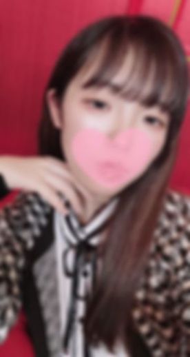 FC2-PPV-4050608 ☆初撮り☆完全顔出し☆キス大好きな18歳JD♥黒髪地味子の敏感ボディ♥ふさふさ天然アワビは絶品過ぎてたっぷり中出し♥【個人撮影】**sqpnnyyjy