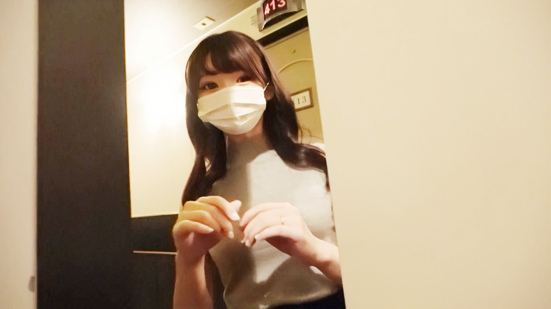 FC2-PPV-4057878 【中出し】***szzoqn*yo 去年の夏に出会った巨乳のお姉さん28歳 反応が最高なお姉さんに何回も中出し Sample 1