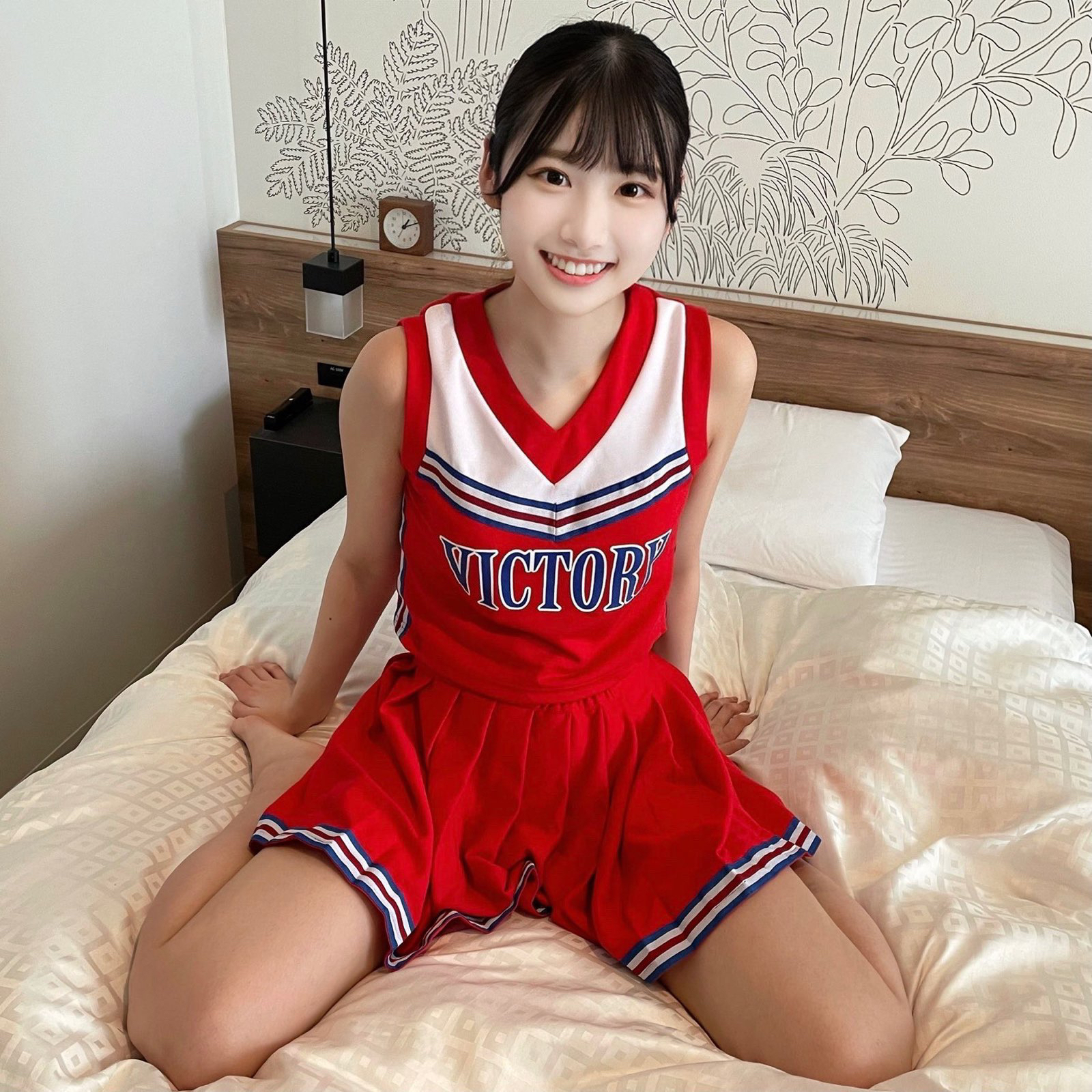 FC2-PPV-4061460 80%OFF!「前作みおちゃんで童貞卒業→「僕みおちゃんでしかイけなくなりました…」手コキ顔射中出しみおちゃん独り占め夢の３発射！***oypsxpqxj ！！」 Sample 10