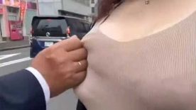 FC2-PPV-4063256 人***szzoqzjj* 通りが多い場所で・・・