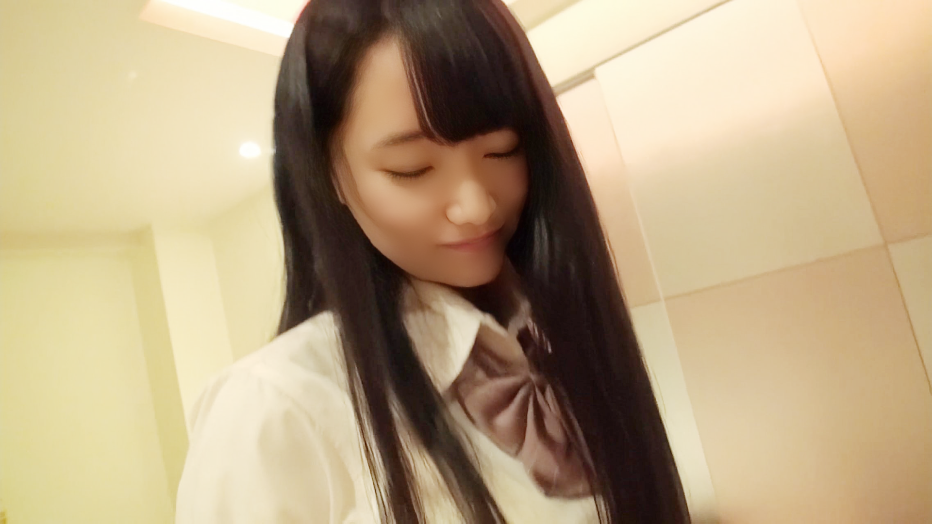 FC2-PPV-4065736 50%OFF!【11/29までの3日間限定セール】***oypsxpqno 地下アイドルの清楚系黒髪女子大生20歳 都内一人暮らしは地下アイドルだけではやってけない Sample 1