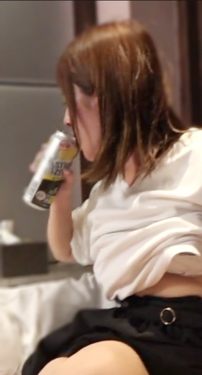 FC2-PPV-4065775 上京してきて間もない美人OL。***oypsnzzx* 　経験少な目　*の勢いでガチパコセックス。 Sample 1