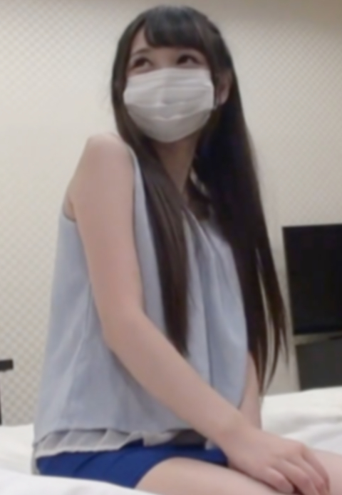 FC2-PPV-4067762 【顔出し/歯科助手(22)】***oypsxpspx モデル越えビジュと炉利体型の超ギャップある色白OLを好き勝手...かと思いきやまさかのドS女.子でケツ穴と玉責められた件。 Sample 1