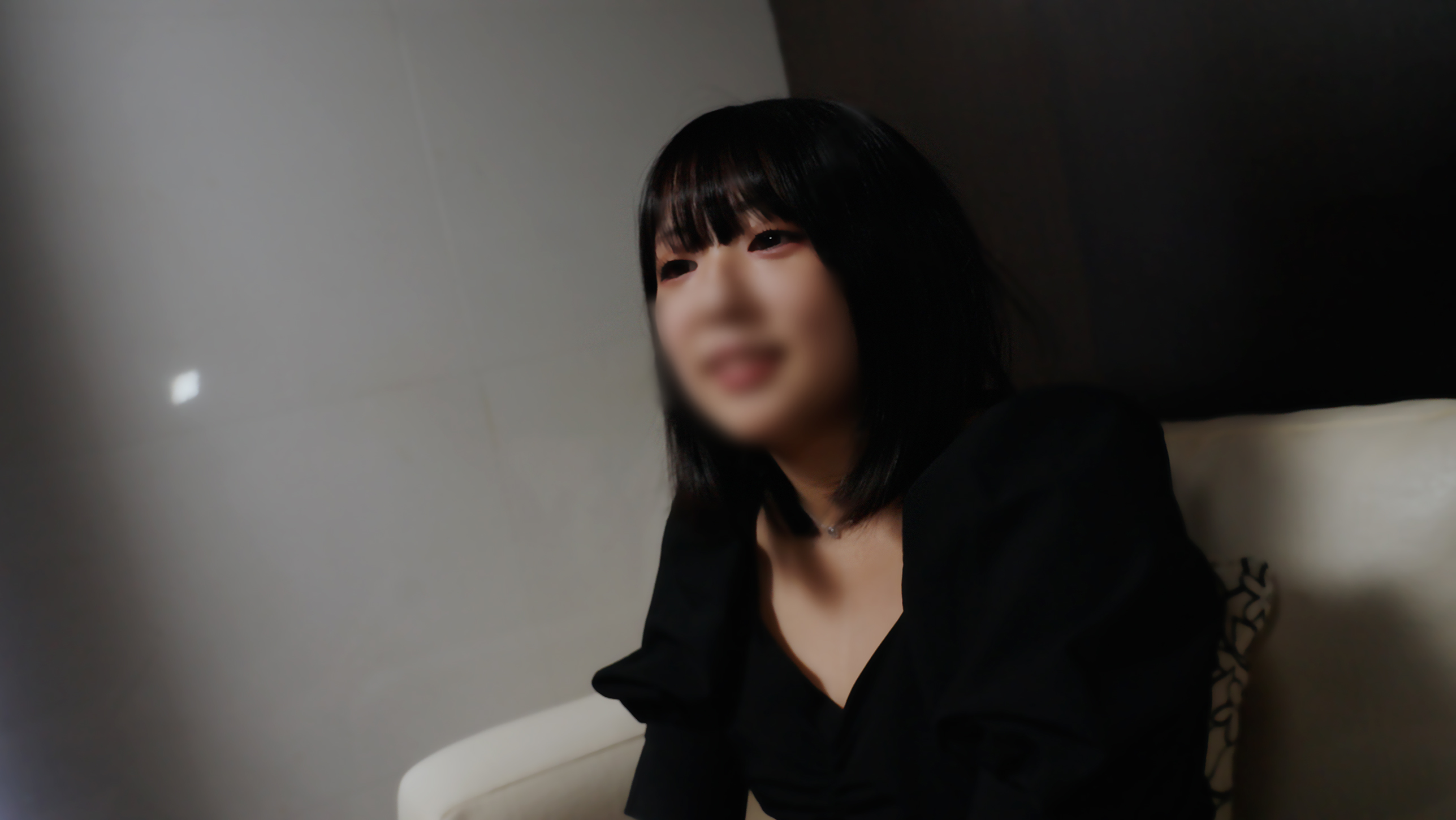 FC2-PPV-4070969 12/23までの間1500pt【巨乳・18歳】**psojpnqpsn Gカップの秋田美人。ツルツル肌でのパイズリ最高＋生中出し。 Sample 2
