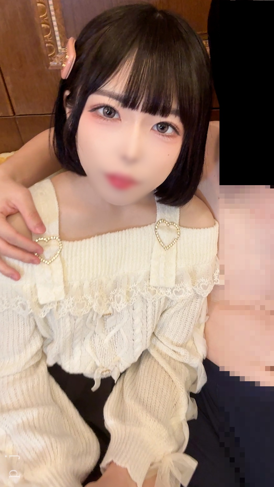 FC2-PPV-4098840 【個撮】***oypszjxyp あN〇ちゃん系超敏感19歳愛くるしいショートカット美沙女　気持ちいぃ～ヤバイ！絶叫「アッ！アッ！アッ！イクイクイㇰゥ～～～！！♥」ガン突き膣奥大量中出し！ Sample 1