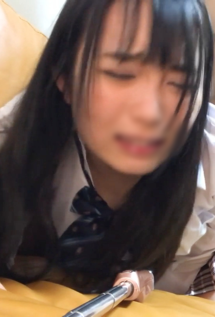 FC2-PPV-4098853 【制.服/童顔Fカップ】**psojpnqo*p 清純爆乳J〇性処理用彼女に生中出し。初めてのハメ撮り映像。 Sample 1