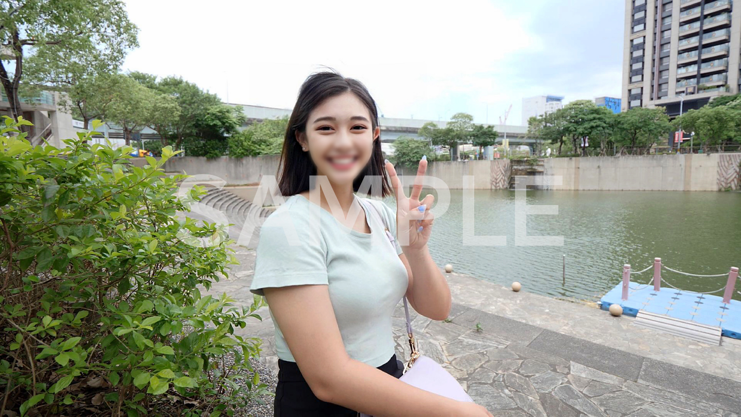 FC2-PPV-4112818 独占販売台***szzoqzjx* 湾女子大生ウェイウェイちゃんは彼氏もいるのに浮気ＳＥＸ　言葉が通じなくてもＨは気持ちいい　**海外マ●コをたっぷり味わう旅の恥はカキ捨て顔出しハメ撮り Sample 1