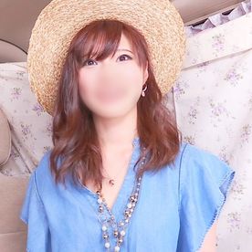 FC2-PPV-4130232 【素人】**sqpnnjsnj 清楚で落ち着きがある巨乳人妻(35歳) 欲求不満なおまんこは、クンニと電マでクリトリスを勃起させながら絶頂♥