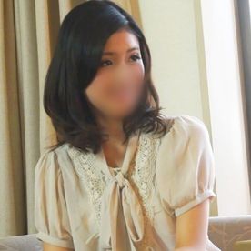 FC2-PPV-4145844 【素人】***oypsnzx*z 清楚さに溢れている純白アラサーりなさん。 巨根セックスで考えられないメス顔になり、膣痙攣絶頂させちゃいました。