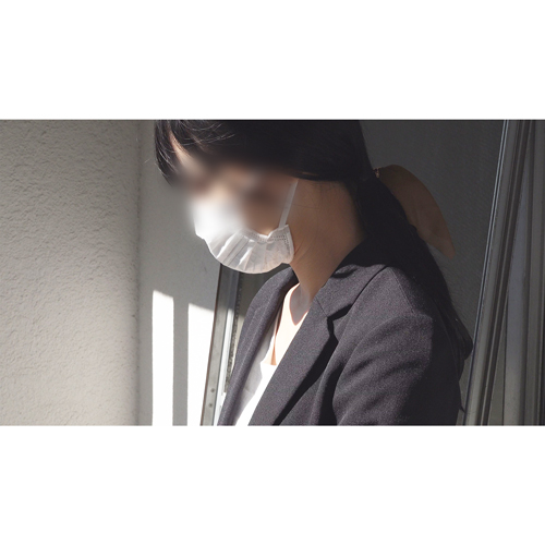 FC2-PPV-4157195 【胸チラ】**sqpnnyjyp 子持ち事務さんの連発前屈み。世間話しながらの乳首チラは格別でした。 Sample 1