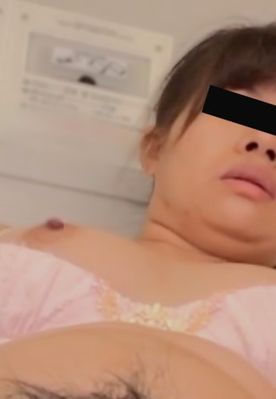 FC2-PPV-4158621 【巨乳人妻】***oypsnznsx リアル反応。不感症で悩む垢ぬけない女性が次第に敏感になる一部始終【本編顔出し】