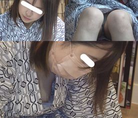 FC2-PPV-3961965 温泉施設でよく見る光景その１ 胸チラやパン**psojpnq*yz チラ