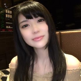 FC2-PPV-4184205 【2004年生】**sqpnnyjjq 18歳黒髪美女。透明感のある細くて色白な体に肉棒突きさしてやりました。