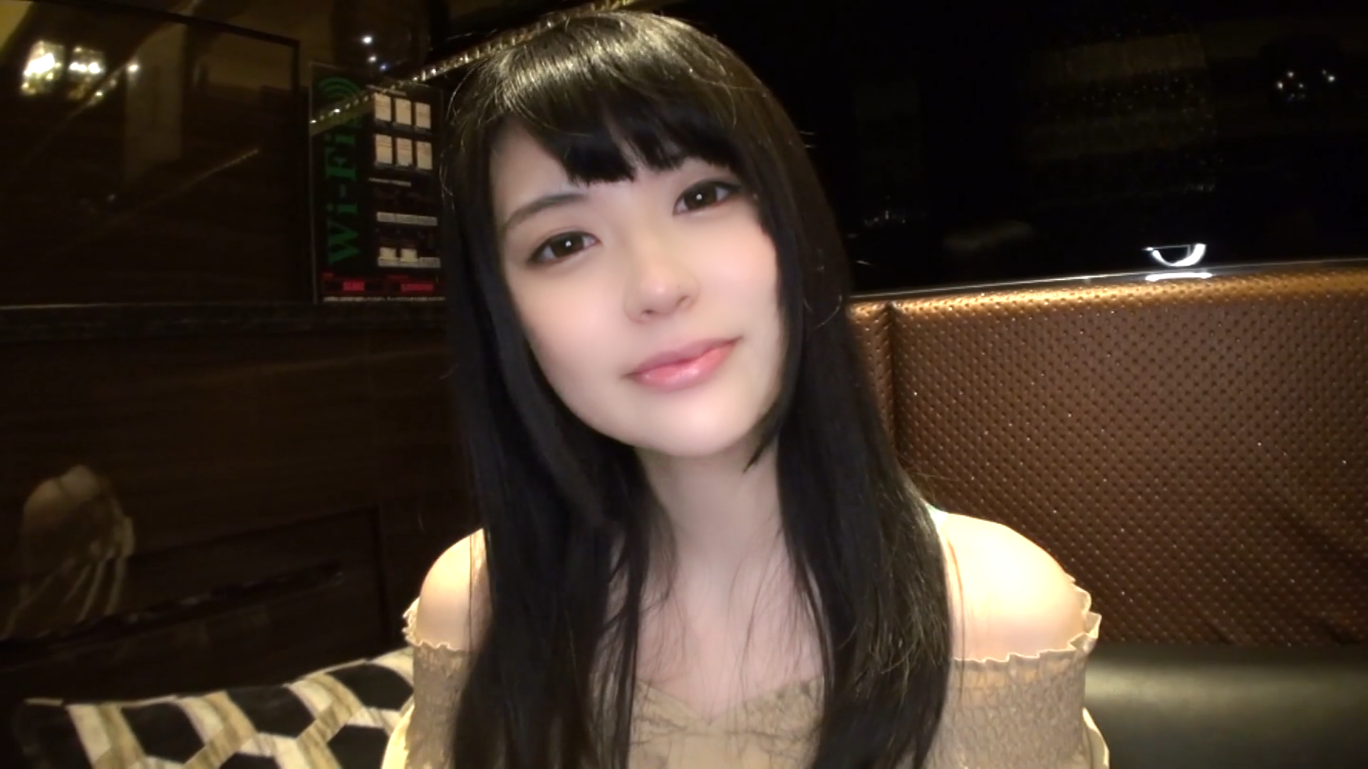 FC2-PPV-4184205 【2004年生】**sqpnnyjjq 18歳黒髪美女。透明感のある細くて色白な体に肉棒突きさしてやりました。 Sample 1