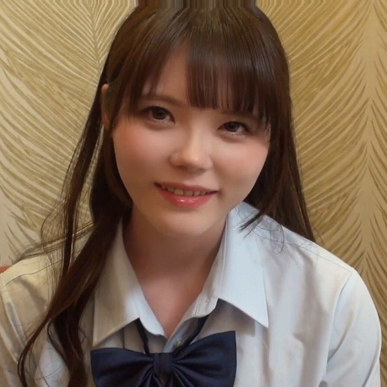 FC2-PPV-4193177 ※**sqpnnjspz 数量限定 10年に一人の本物美女子と制服SEX 生ハメ撮り動画 Sample 3