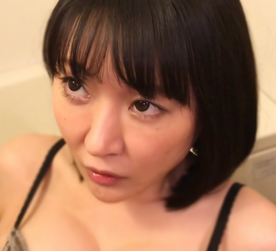 FC2-PPV-4200088 【３P】**psojpnqoso 超巨乳の若人妻が旦那の友達も交えて3Pで乱れまくる。※即削除注意