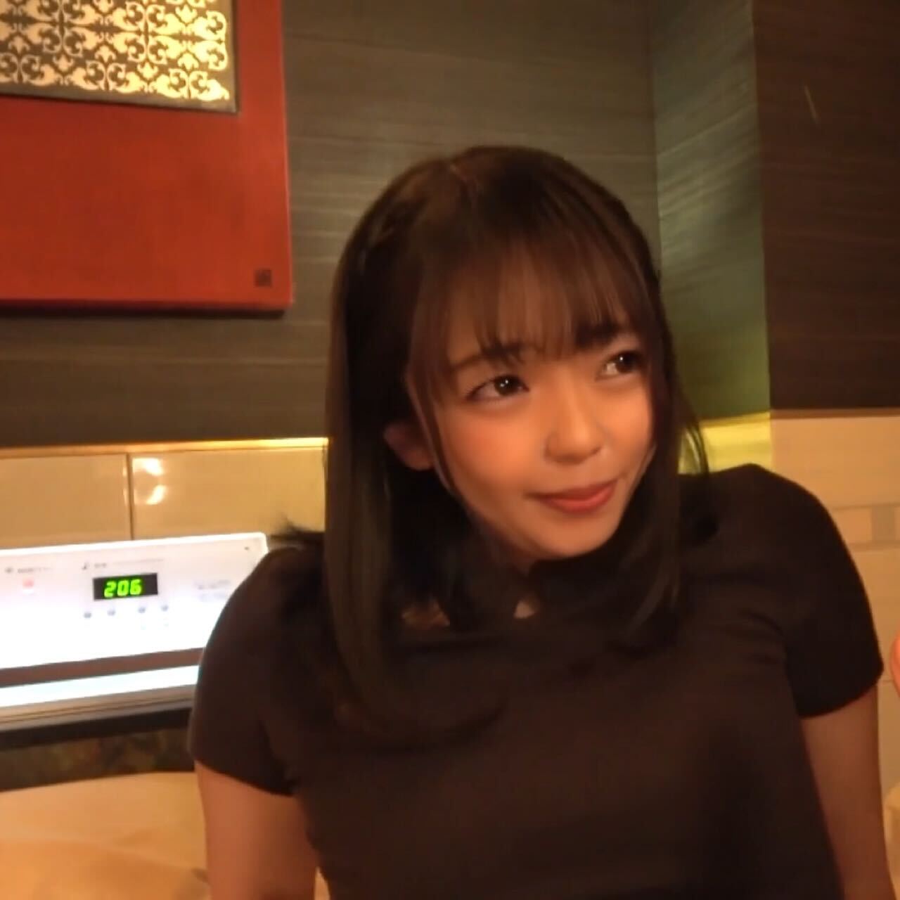 FC2-PPV-4201785 ※顔出し 彼氏持ち童顔JDを電マでいじめた後、***oypsnznyj 生中出しまでキメるハメ撮り動画 Sample 2