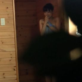 FC2-PPV-4211119 【素人】**sqpnnjoyy スレンダー美人アイドル。照れながらもオチンポに興奮しまくっちゃってました。