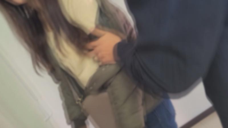 FC2-PPV-4213725 【個人】**sqpnnj*o* 至急で金が欲しいオンナを都内某所の空部屋で斡旋した一部始終。一度は拒絶するも結局は他に頼れず、素人マニアの変態客に凌辱され犯される。 Sample 2