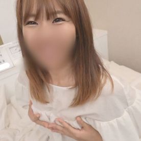 FC2-PPV-4230057 【素人／個撮】**sqpnnyjq* 21歳清楚系ルックスの女性大生セフレちゃん。感度抜群・締め付け最高の神マ●コを堪能ハメ撮りセックス。