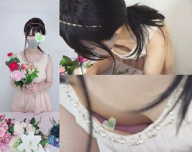 FC2-PPV-4230123 [4K]***oypszjxox 大人気アニメのあの人似のお姉さん、ブーケ作り中に胸チラしてしまう[乳首見え/パンチラ]