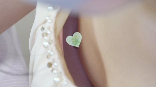 FC2-PPV-4230123 [4K]***oypszjxox 大人気アニメのあの人似のお姉さん、ブーケ作り中に胸チラしてしまう[乳首見え/パンチラ] Sample 2