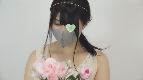 FC2-PPV-4230123 [4K]***oypszjxox 大人気アニメのあの人似のお姉さん、ブーケ作り中に胸チラしてしまう[乳首見え/パンチラ] Sample 1