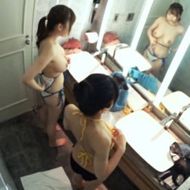 FC2-PPV-4231127 25%OFF!都内私立大学 フットサルサークル夏合宿 着替え ハメ撮り映像。**psojpnqojn